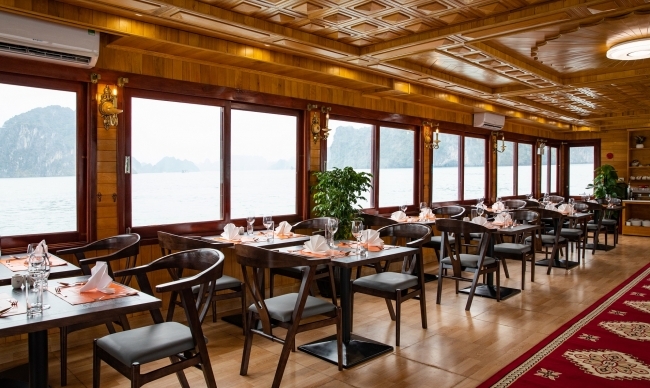 Du thuyền Serenity Luxury Lan Hạ