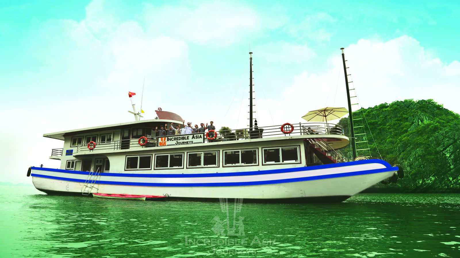 Du thuyền Incredible Hạ Long