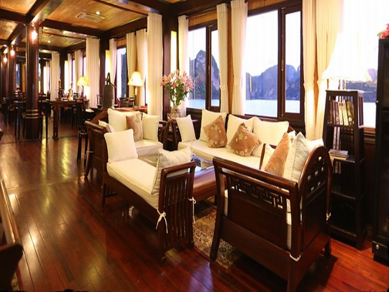 Du thuyền Jasmine Lan Hạ