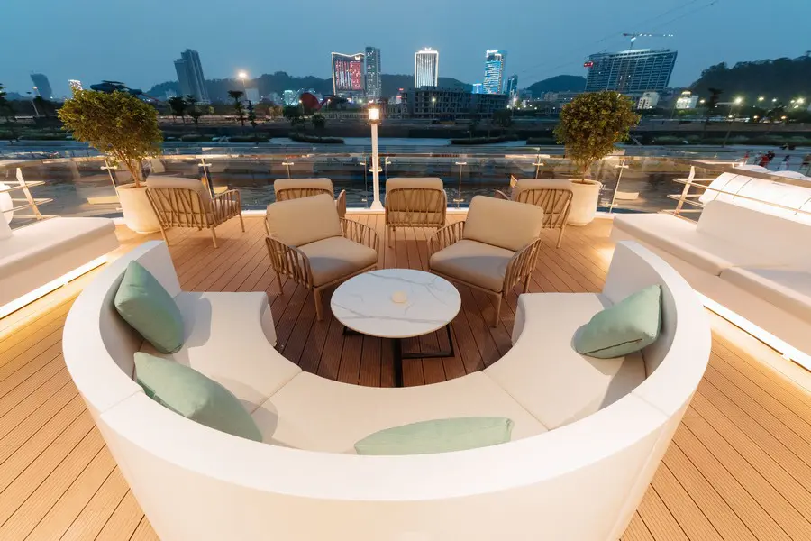 Du thuyền Saquila Yacht Hạ Long