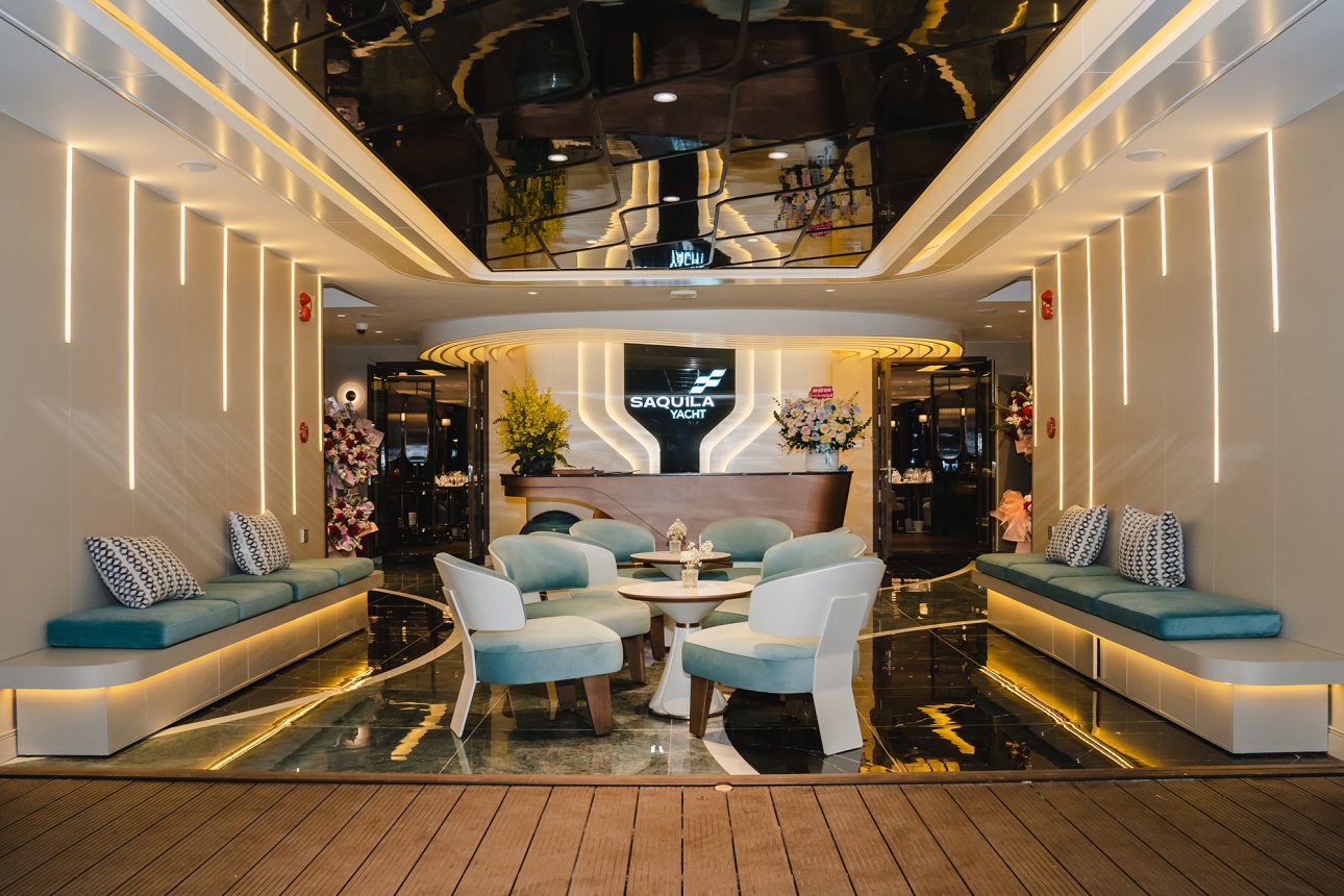 Du thuyền Saquila Yacht Hạ Long
