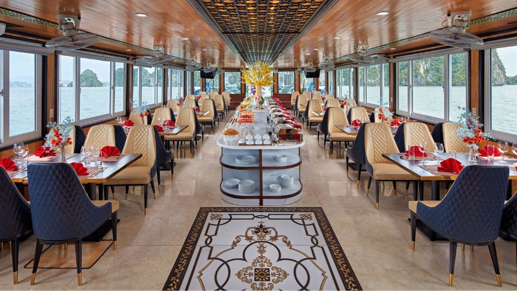 Du thuyền Cozy Bay Premium Hạ Long