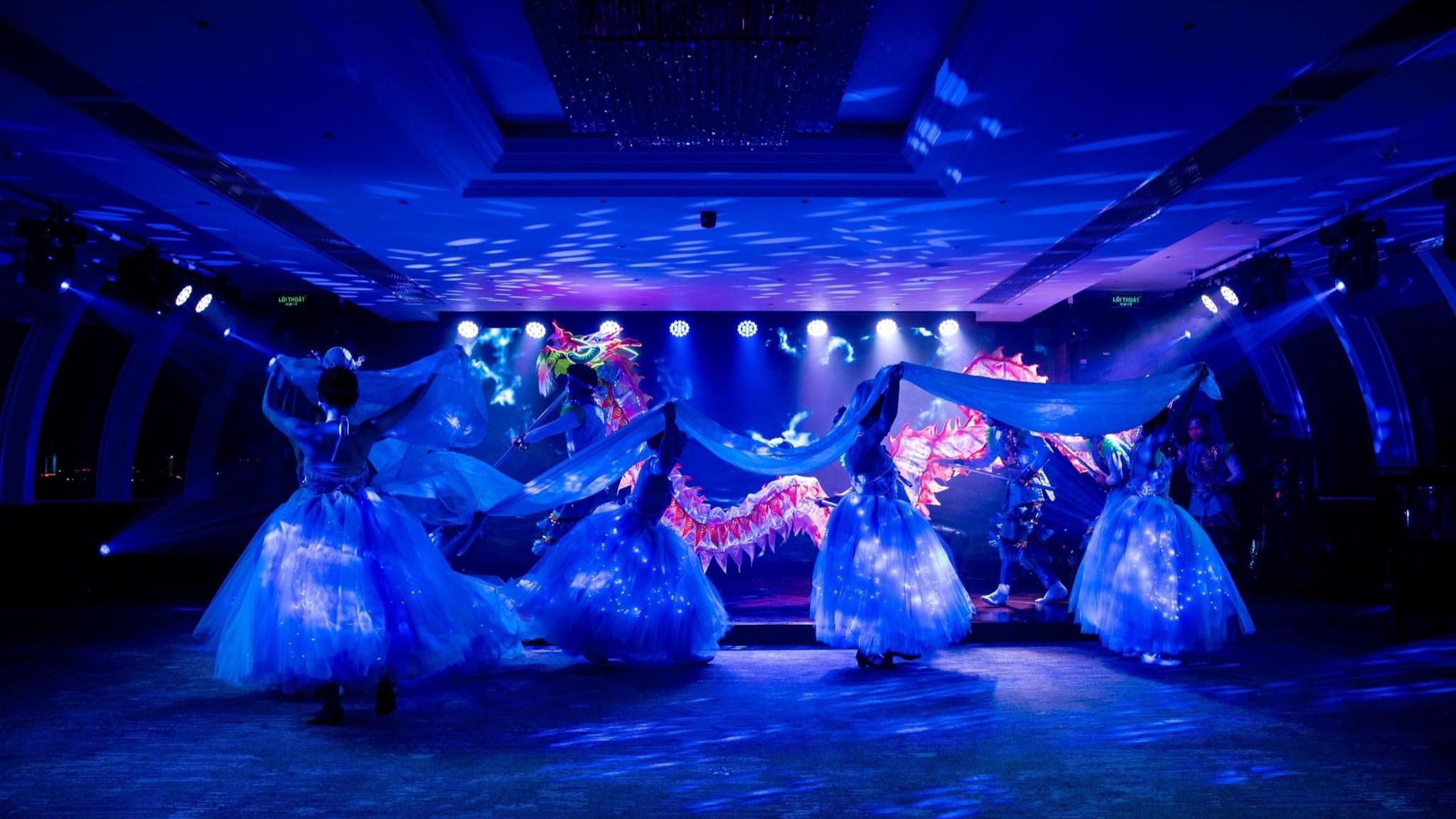 Du thuyền Paradise Delight vịnh Hạ Long
