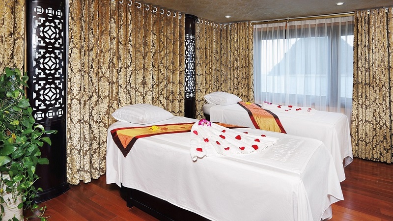 Du thuyền Starlight Hạ Long