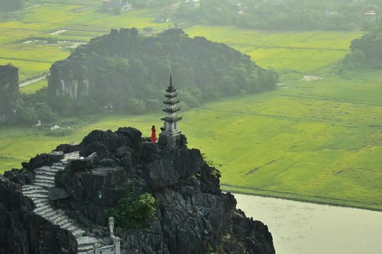 [Trong ngày]Tour HN – Cố đô Hoa Lư – Hang Múa – Tam Cốc – HN (TRNB013)