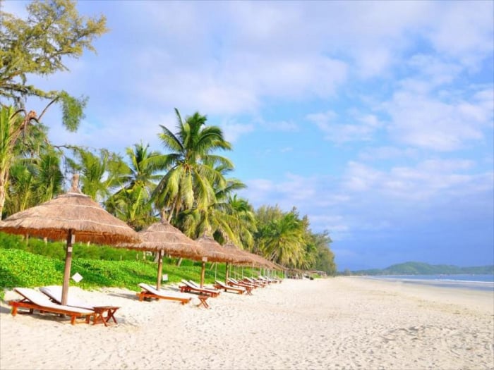 Tour Con Đường Trên Biển – Du lịch Điệp Sơn TONTR001