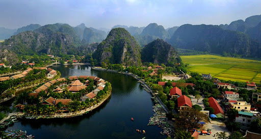 [Trong ngày]Tour HN – Cố đô Hoa Lư – Hang Múa – Tam Cốc – HN (TRNB013)