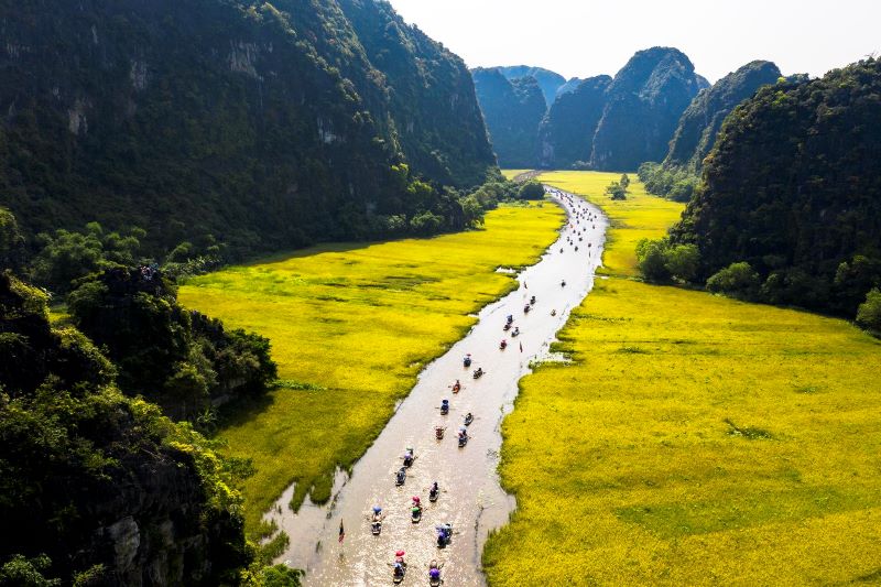 [Trong ngày]Tour HN – Cố đô Hoa Lư – Tuyệt Tình Cốc – Địa tạng Phi Lai Tự – HN (TRNB010)